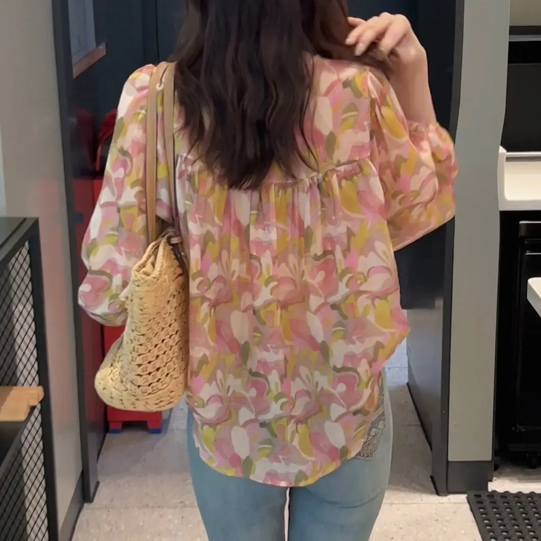 Floral Breeze Blouse – Casual Long Sleeve